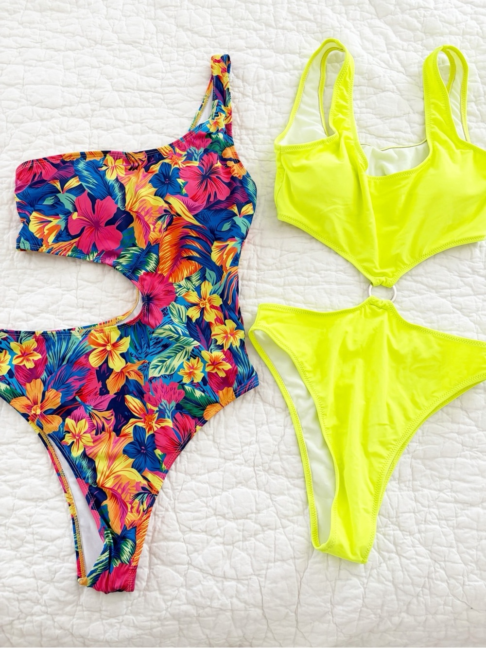 Women's Med cut out sexy One piece swim bundle